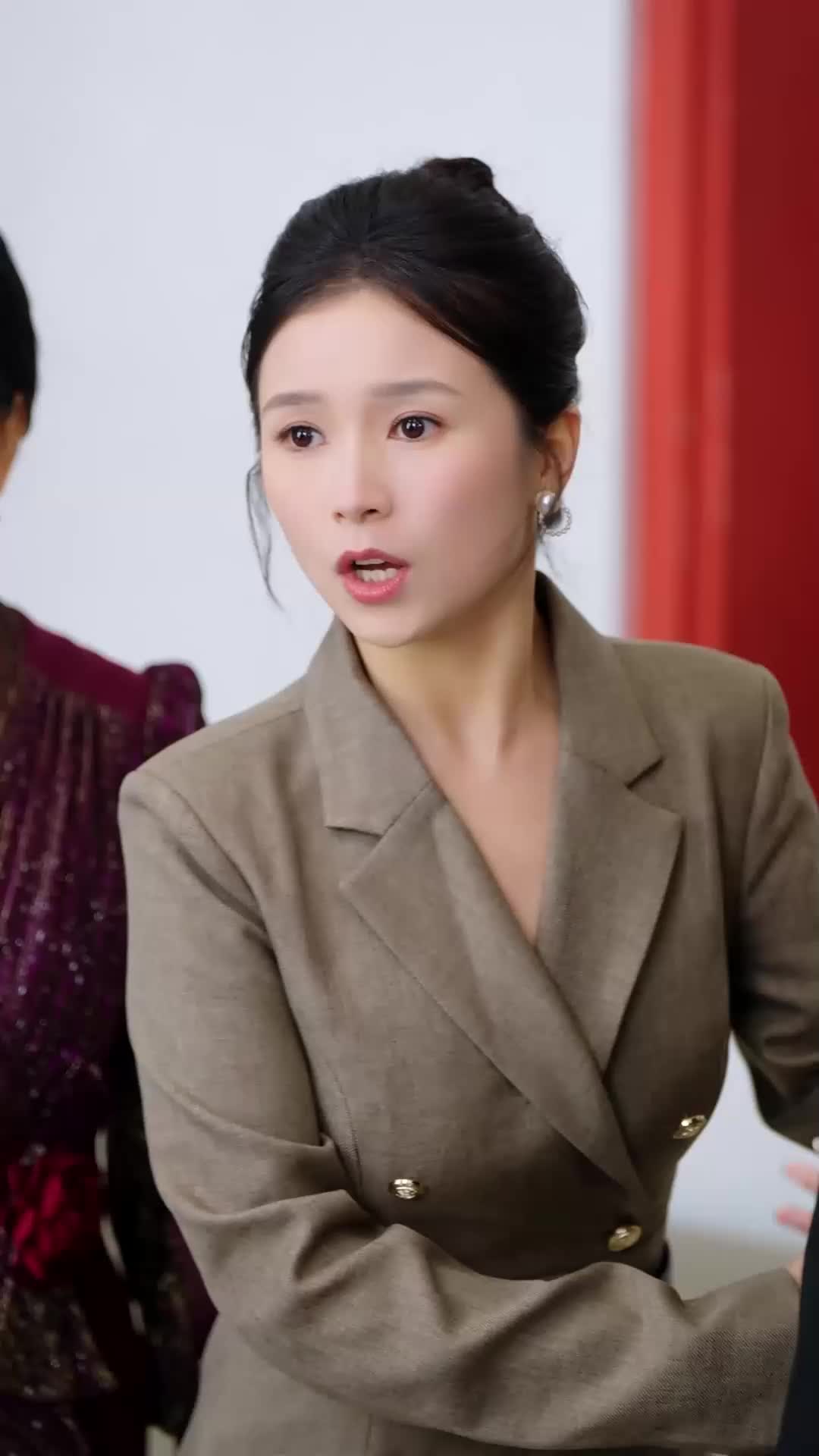 Episodio 9 - Mi Madre CEO y su Guardián